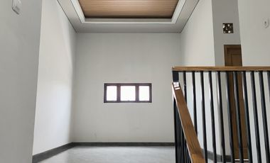 Hunian 20 meter ke Jalan Slamet Riyadi