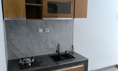 Hunian 20 meter ke Jalan Slamet Riyadi