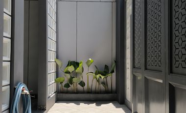 Hunian 20 meter ke Jalan Slamet Riyadi