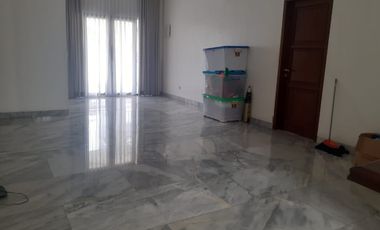 RUMAH DIJUAL STRATEGIS DI ARTERI PONDOK INDAH JAKARTA SELATAN