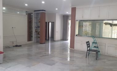 RUMAH DIJUAL STRATEGIS DI ARTERI PONDOK INDAH JAKARTA SELATAN