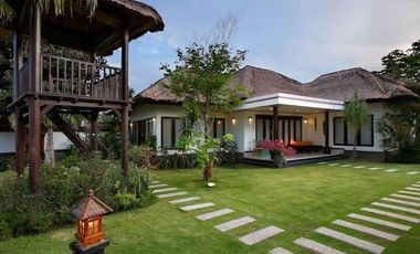 DIJUAL VILLA L'Orange LOKASI GIANYAR VIEW PANTAI