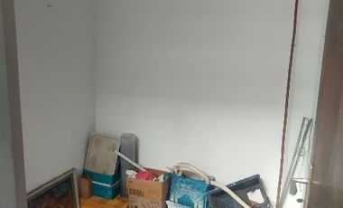 RUMAH KLAMPIS SIAP HUNI DKT MERR GM MANYAR NGINDEN KAMPUS