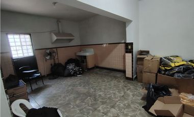 EDIFICIO EN VENTA PARA OFICINAS EN 5 DE MAYO CENTRO, EDA