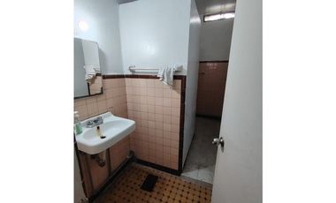 EDIFICIO EN VENTA PARA OFICINAS EN 5 DE MAYO CENTRO, EDA