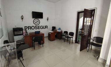 EDIFICIO EN VENTA PARA OFICINAS EN 5 DE MAYO CENTRO, EDA