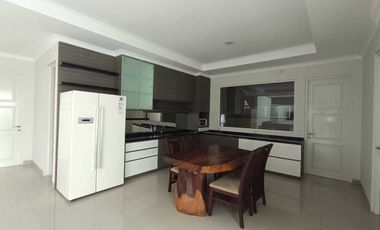 Disewakan Rumah Cluster Emerald Mansion Lippo Cikarang