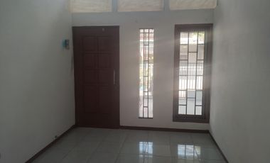 Rumah di jual di Perum New Mulyorejo Permai Malang