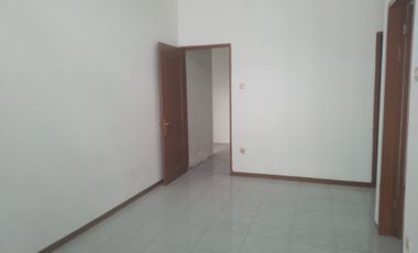 Rumah di jual di Perum New Mulyorejo Permai Malang