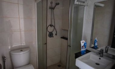 Rumah Sewa 2 Lantai Green Village, Cipondoh , Tangerang