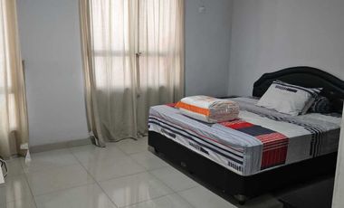 Disewakan Rumah Cluster Beverly Lippo Cikarang