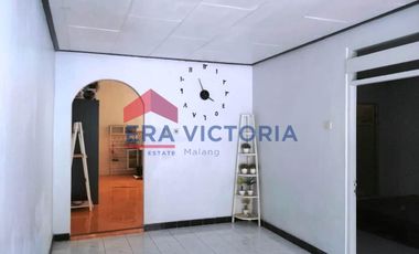 Rumah DIJUAL Semi Furnish Kota Kediri, 1 Menit Ke Jl. Kapten Tendean
