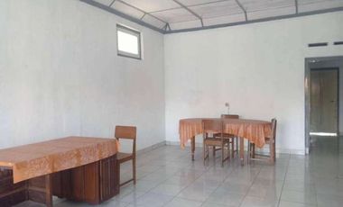 Rumah kota Garut, Lokasi Strategis dan Harga terjangkau