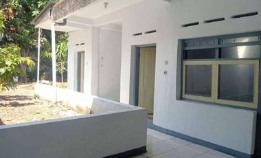 Rumah kota Garut, Lokasi Strategis dan Harga terjangkau