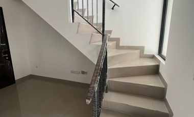 Disewakan Rumah uk 4.5x10 m2 Milenial City PIK2 Extension Kosongan