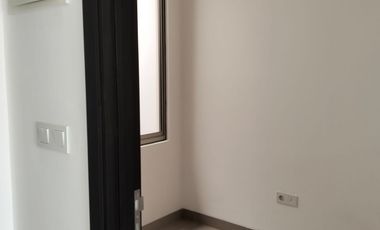 Disewakan Rumah  Cluster Virginia PIK2 , kosongan