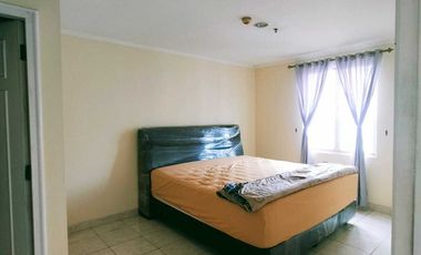 Luas 110 m2, View Selatan, French Walk MOI, Apartemen di Kelapa Gading