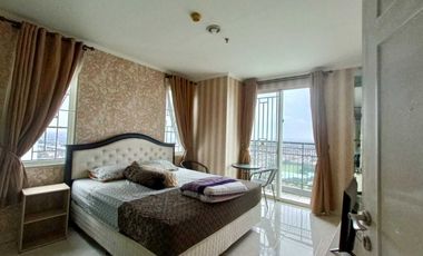 Luas 118 m2, Posisi Hook, French Walk MOI, Apartemen di Kelapa Gading,
