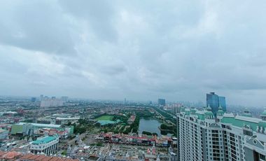 Luas 118 m2, Posisi Hook, French Walk MOI, Apartemen di Kelapa Gading,