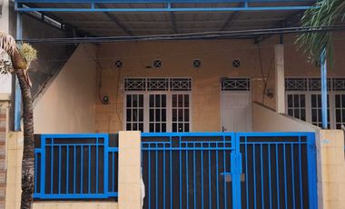 Dikontrakkan tahunan rumah  di komplek Pelindo 2 koja, Jakarta Utara