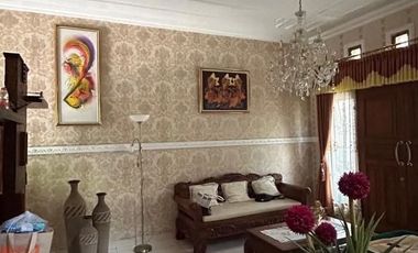 DIJUAL RUMAH MEWAH 2 LANTAI DIPERUM PREMIUM  DEKAT ARTOS