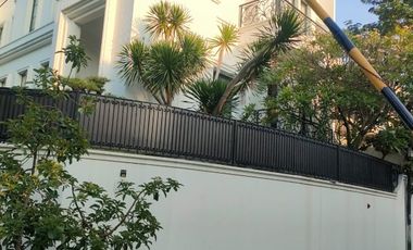 Jual rumah mewah 3 lt, hook, kebayoran baru , jakarta selatan