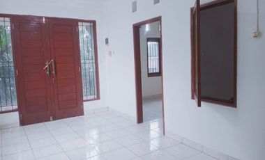 Rumah Murah Bekasi Utara di perum Alinda kencana permai sumarecon, Bekasi Kota