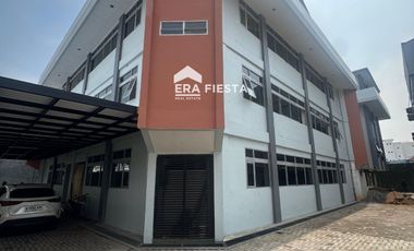 Gedung Kantor di Gunung Sahari 4 Lantai Siap Pakai Luas Bangunan 2600m