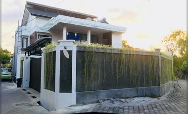 Dijual villa murah lokasi Mahendradata - vskt