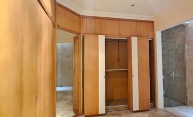 Disewakan Rumah Jln Opal Permata Hijau Uk 562 sqm 6br Private Pool at Jaksel