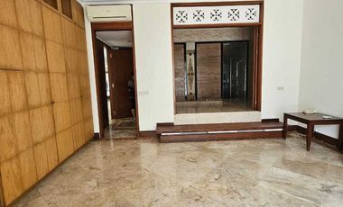 Disewakan Rumah Jln Opal Permata Hijau Uk 562 sqm 6br Private Pool at Jaksel