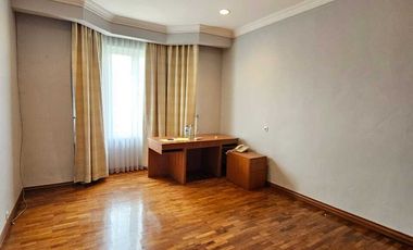 Disewakan Rumah Jln Opal Permata Hijau Uk 562 sqm 6br Private Pool at Jaksel