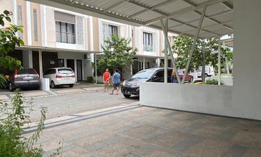 Dijual Take Over Rumah 2,5 Lantai Ready Siap Huni Cluster Sda Kota