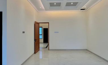 Jual Rumah Rooftop dekat Gerbang Tol Di Jaksel