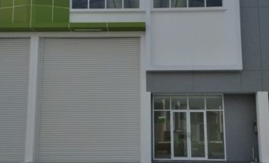 TURUN HARGA Gudang AKR BIZLAND dekat Pelabuhan Teluk Lamong