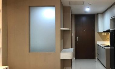 Apartemen U residence 3 studio interior cantik dekat uph