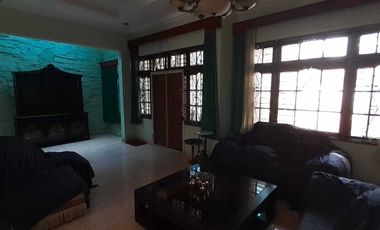 Rumah 2 Lantai di Jl. Martanegara Bandung – Strategis untuk Kantor, Café, Kuliner, Klinik, Salon, dan Bisnis Lainnya