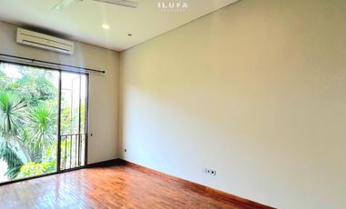 For Rent Modern Townhouse at Kemang Area with Pool