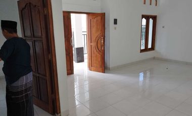 Rumah dijual di Potorono Bantul Yogya, Lt 100m2