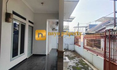Rumah Bagus Tanah Luas Dalam Cluster di Jatiwaringin Kota Bekasi