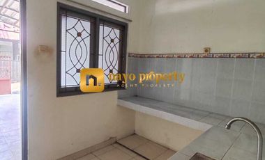 Rumah Bagus Tanah Luas Dalam Cluster di Jatiwaringin Kota Bekasi