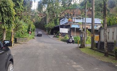 Villa Indent di perumahan villa ayung darmesabe badung