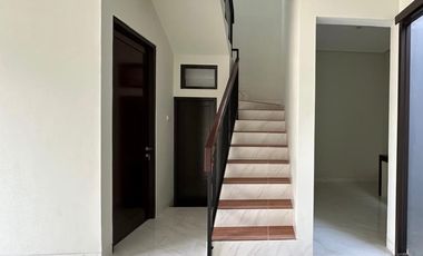 Rumah Dijual Di Pamulang Dekat UNPAM Dp 0 Bebas Biaya