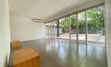 For Rent /Disewa A Beautiful House Designed Cozy And Modern, Kemang