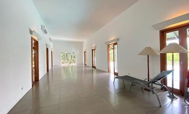 For Rent /Disewa A Beautiful House Designed Cozy And Modern, Kemang