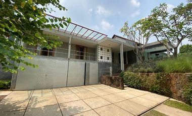 For Rent /Disewa A Beautiful House Designed Cozy And Modern, Kemang