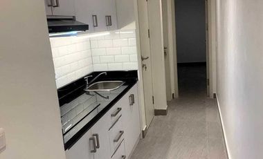 Disewakan Hillcrest Karawaci: 3BR Swedish-Style Apt with Golf View