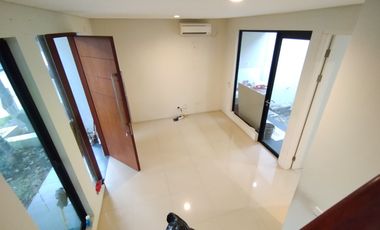 Rumah Sewa North West Hill Citraland Semi Furnished