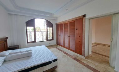 Rumah Sangat Mewah Luxury Semi Furnished Lokasi Premium Renon