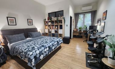 Rumah Cantik  Asri Dan Rindang Full Renovasi Lokasi Bagus